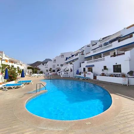 Apartament Casa Blanca Port Royale - Heated Pool, Ocean View, Fibre Net Los Cristianos (Tenerife)